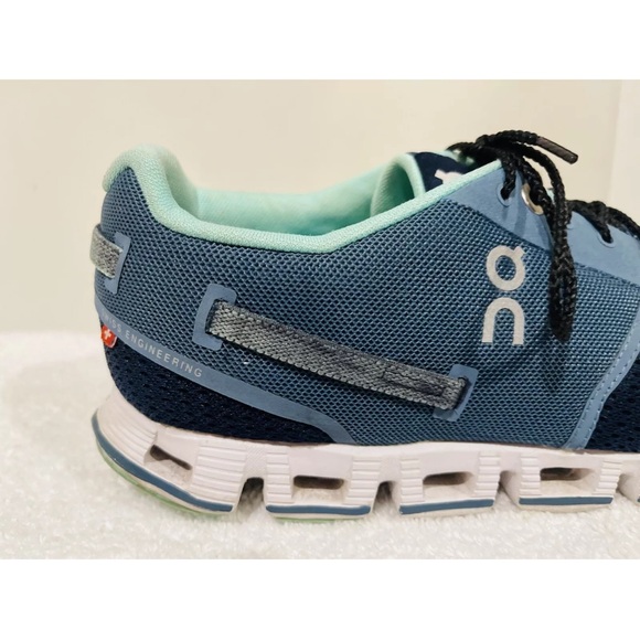 Size 9 - On Cloud 5 baby blue - Picture 8 of 12